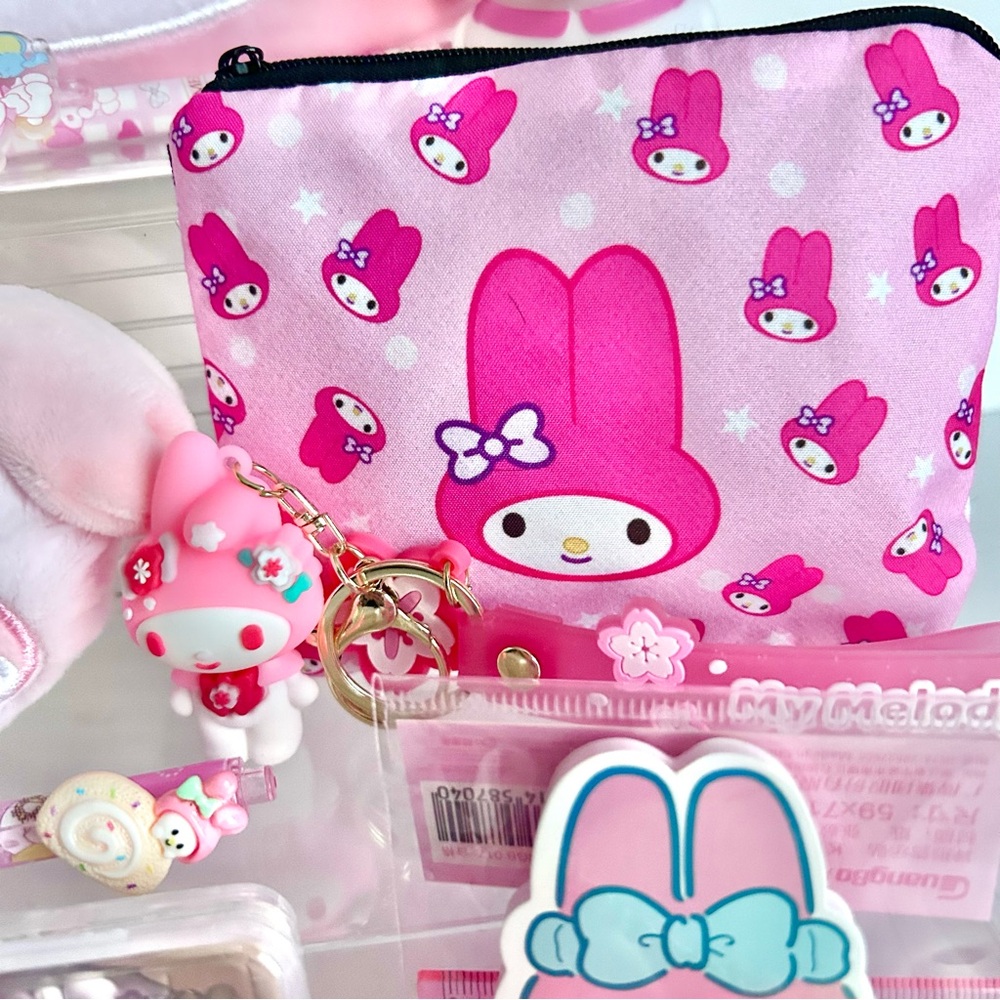 💖(MY326) My Melody Lover’s Adorable 16-Piece Pencil Case Mega Mini Bundle! - Picture 3 of 10